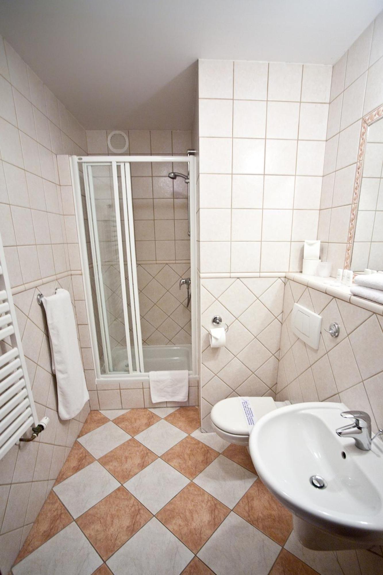 Rezydencja Smolarnia Siedlisko  Quarto foto